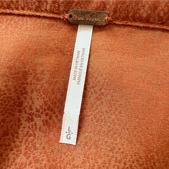 FREE PEOPLE • Simone Dress in Cinnaber - Picture 14 of 16